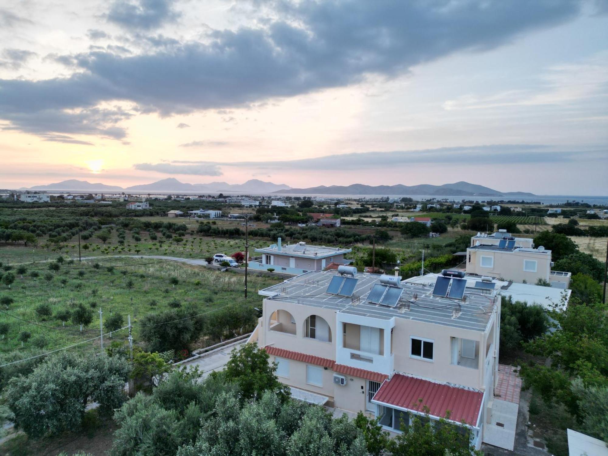 Peaceful Apartment, In The Nature, With Yard "3" Zipárion Exterior foto